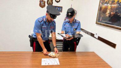 Truffano un anziano e poi tentano una seconda 'stangata': arrestate due trentenni, recuperati soldi e gioielli 7 Truffano un anziano e poi tentano una seconda 'stangata': arrestate due trentenni, recuperati soldi e gioielli 6